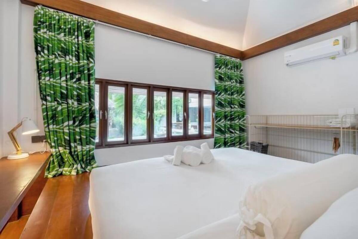 1 chambre, ameublement personnalisé, bureau, Wi-Fi gratuit