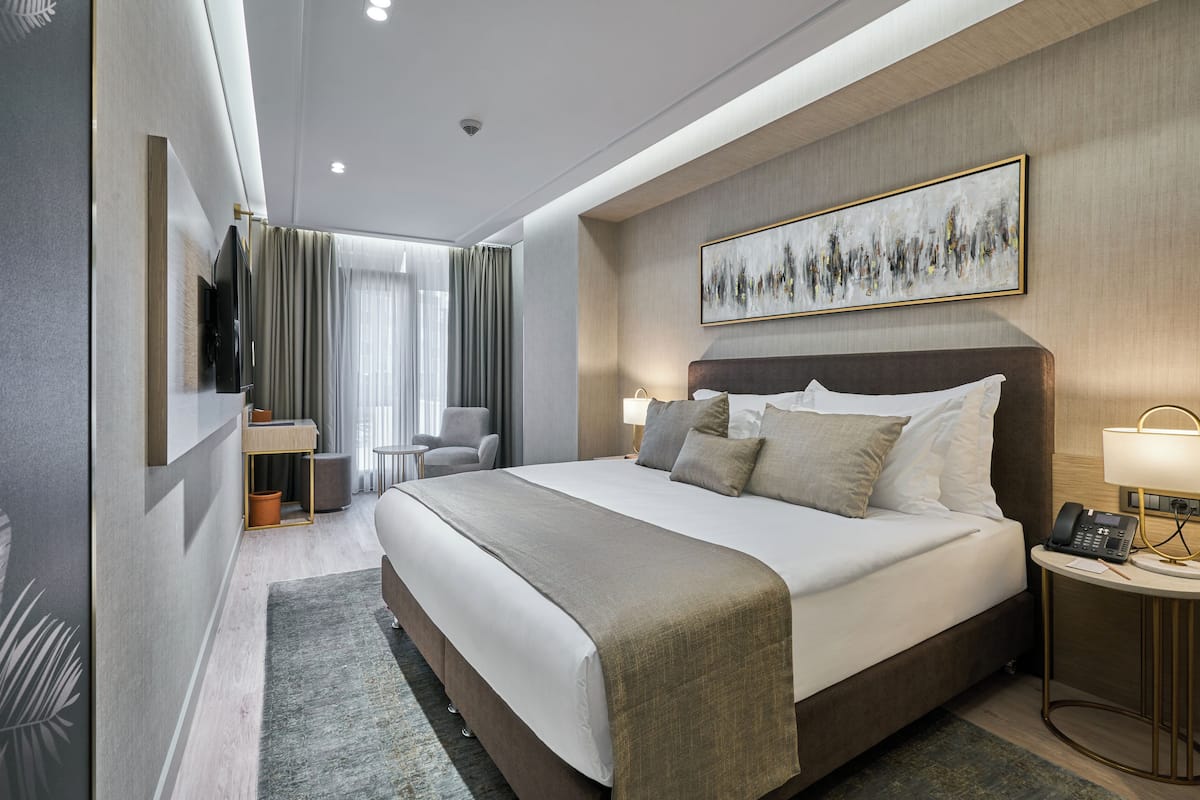 Superior Room | 1 bilik tidur, peti besi dalam bilik, ruang kerja komputer riba