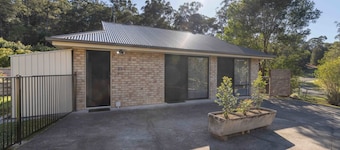 Bloomfield Villa! - Breakfast Deal
