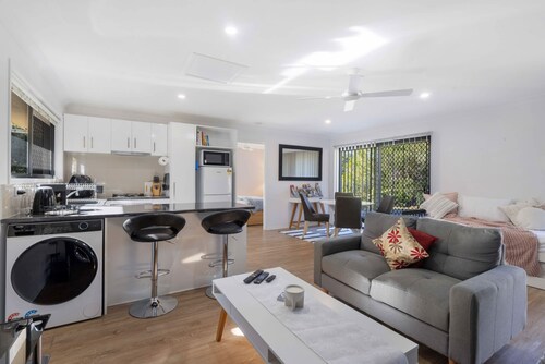 Bloomfield Villa! - Breakfast Deal