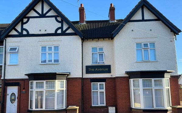 Front of property - OYO The Avenue (Scunthorpe)