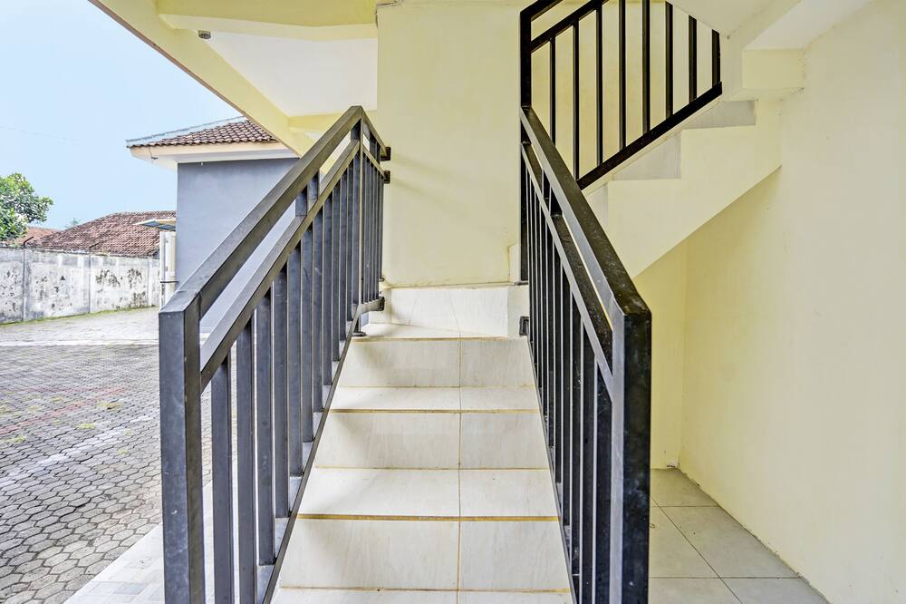 Hotel O Tanjung Indah Homestay Syariah