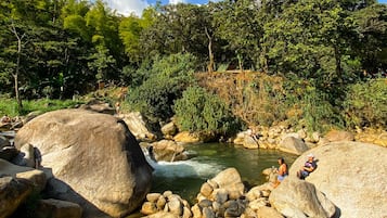 Ngoại thất