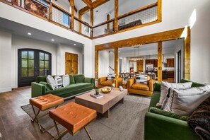 Fernseher, Kamin, Videospiele