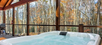Baby Bear Cabin on Bearwallow Mountain | Hot Tub, Fire Pit, EV Charger