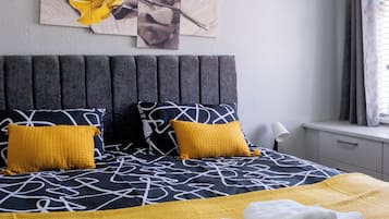 3 bedrooms, iron/ironing board, travel cot, free WiFi