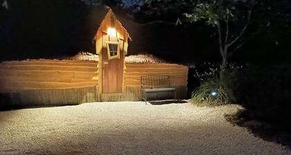 Cabane Enchantée Type Mobil-home au Cœur de la Nature Bressane