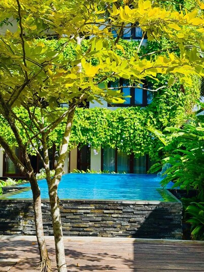 Beverly Beach Mirissa