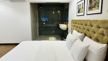 Habitación superior, 1 habitación, vista al jardín | Wifi gratis