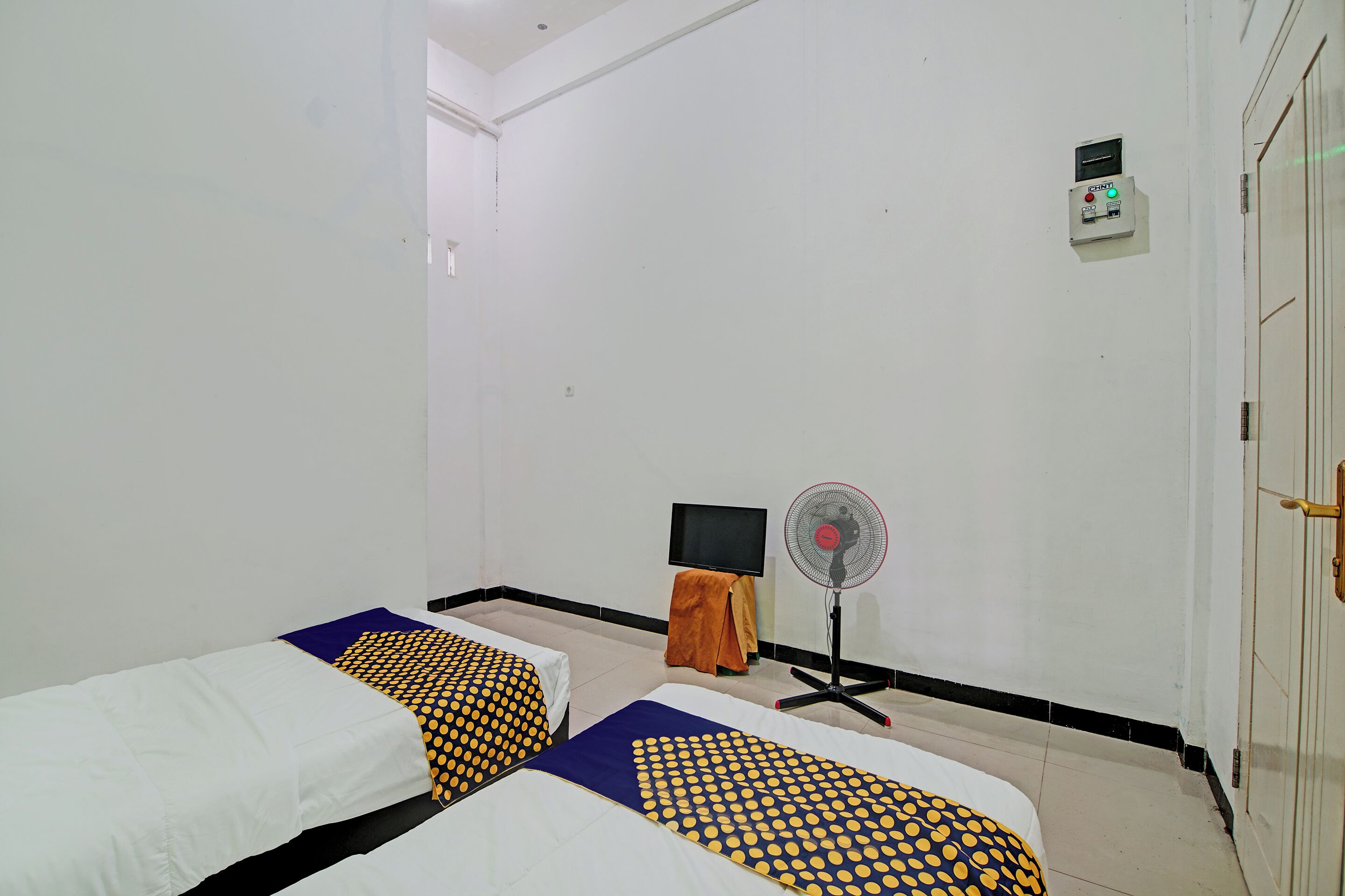 Foto - Hotel O Penginapan Puti SyariahNearBandara Sultan Syarif Kasim II