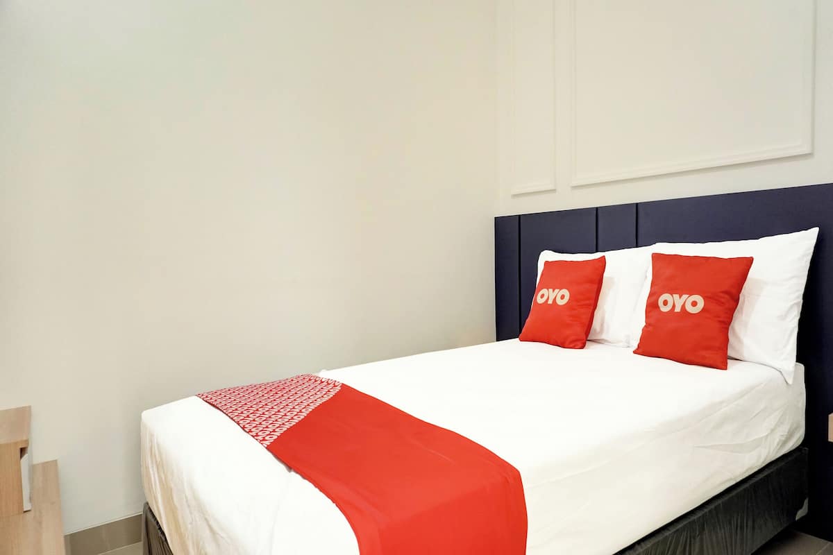 Standard Double Room | Ruang kerja komputer riba, Wi-fi percuma, cadar katil