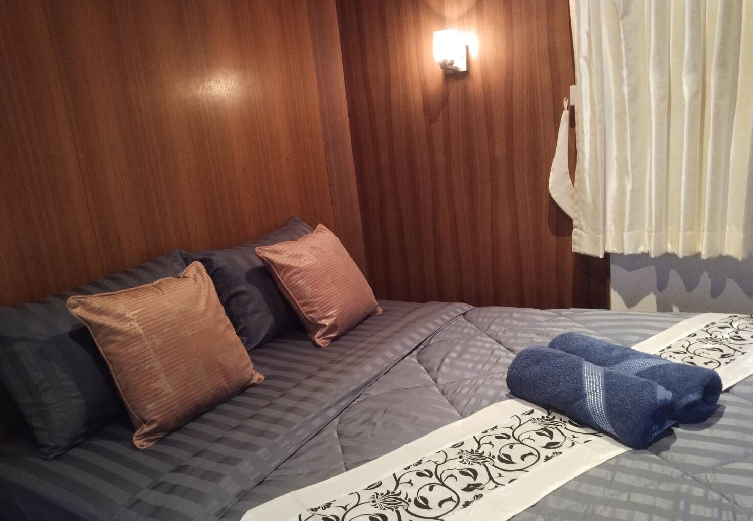 comfort villa, 1 queen bed, non smoking, garden view | 1 bedroom, premium bedding, individually decorated