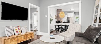 Fresh, Contemporary 2BR Home in Downtown Royal Oak