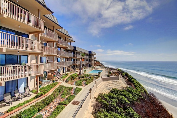 Exterior - Pacific Bliss - Ocean View Solana Beach Townhome with Resort Amenities (Solana Beach)