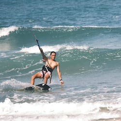 Surfing/boogie boarding