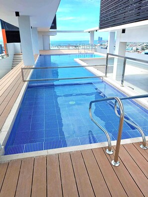 Pool - Cebu city Condo Cheap and cozy located in the heart of the City (Cebu City)