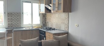 10 minutes walk to the beach 