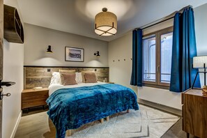 4 chambres, fer et planche à repasser, lit parapluie, Wi-Fi gratuit