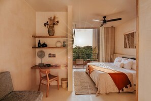 1 bedroom, in-room safe, desk, free WiFi