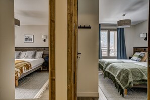 4 chambres, fer et planche à repasser, lit parapluie, Wi-Fi gratuit