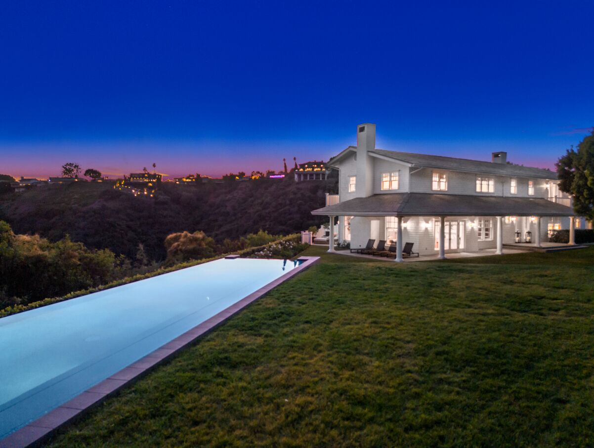 Stradella Hideaway - A Perfect Luxury Hideaway for the Bel Air Lifestyle