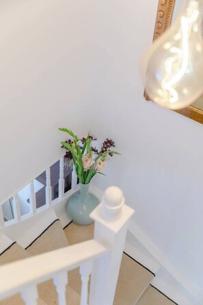 Basic Apartment, 2 Double Beds | Dining