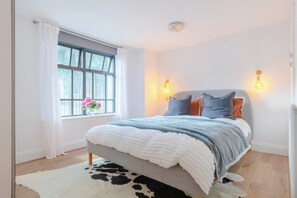 Leilighet – basic, 2 dobbeltsenger | 2 soverom, strykejern/-brett og sengetøy