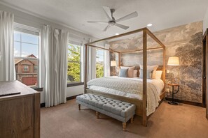 4 habitaciones, escritorio, tabla de planchar con plancha y wifi gratis