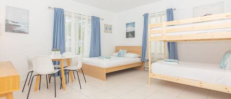 Appartement Deluxe (Ocean Villa n201) | Fer et planche Ă repasser, Wi-Fi gratuit