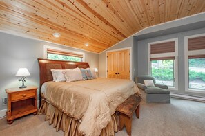 5 bedrooms, free WiFi, bed sheets