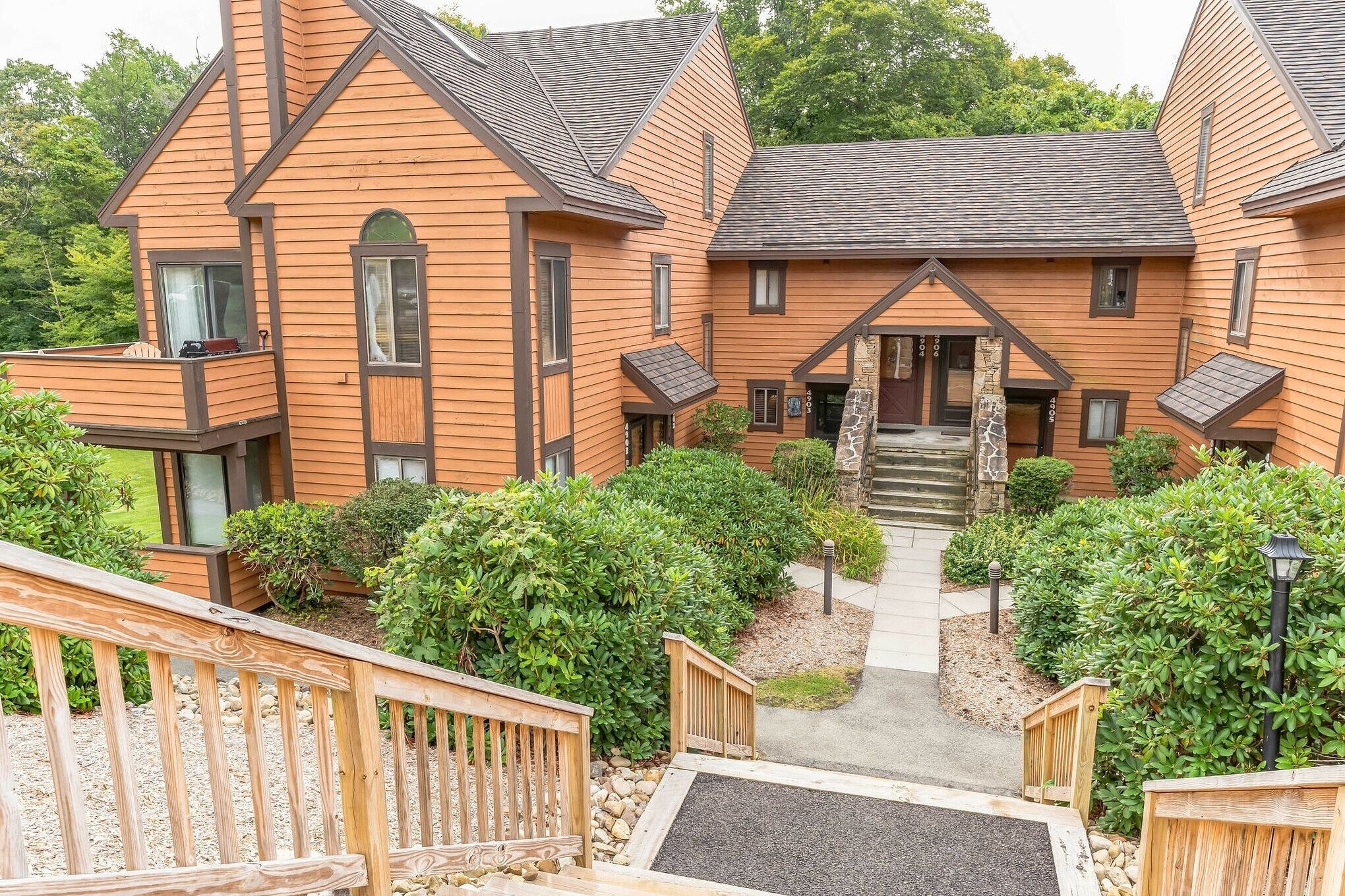 Condo, 2 Bedrooms | Exterior