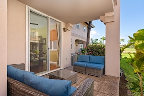 Condo, 2 Bedrooms | Property grounds