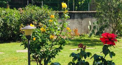 Cozy property with garden ideally located to explore Lake Como and its amenities