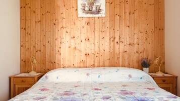 3 chambres, fer et planche Ă repasser, Wi-Fi, draps fournis