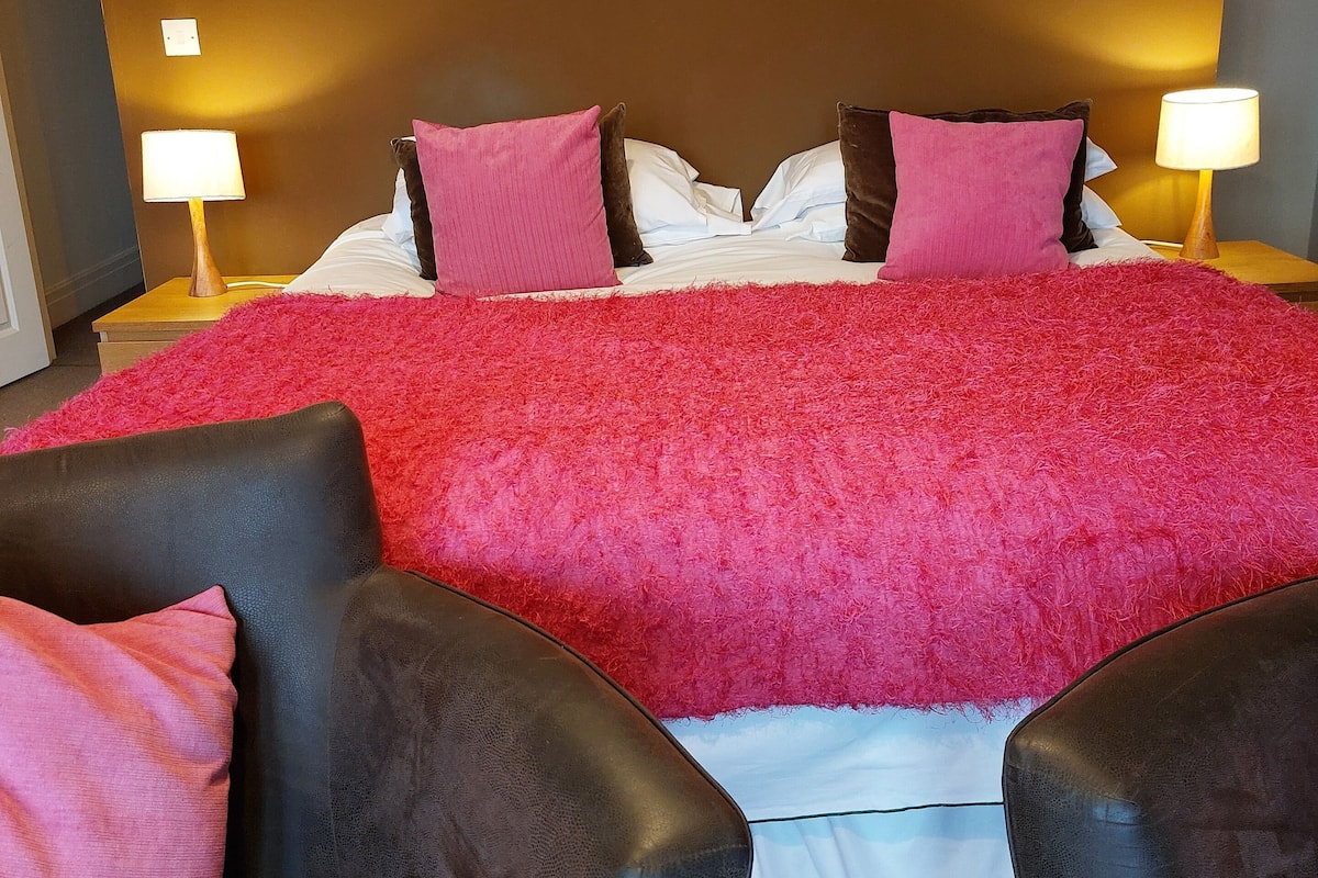 Deluxe-Doppel- oder -Zweibettzimmer (4 B)