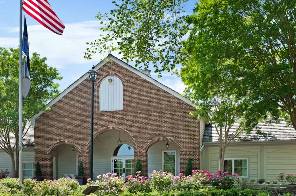 2 Bedroom Condo at The Historic Powhatan Resort