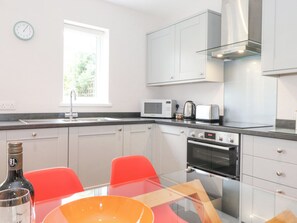 Fridge, dishwasher, electric kettle, toaster