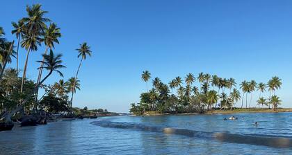 Cozy Home, close to the beach, great for couples, fam & remote workers!