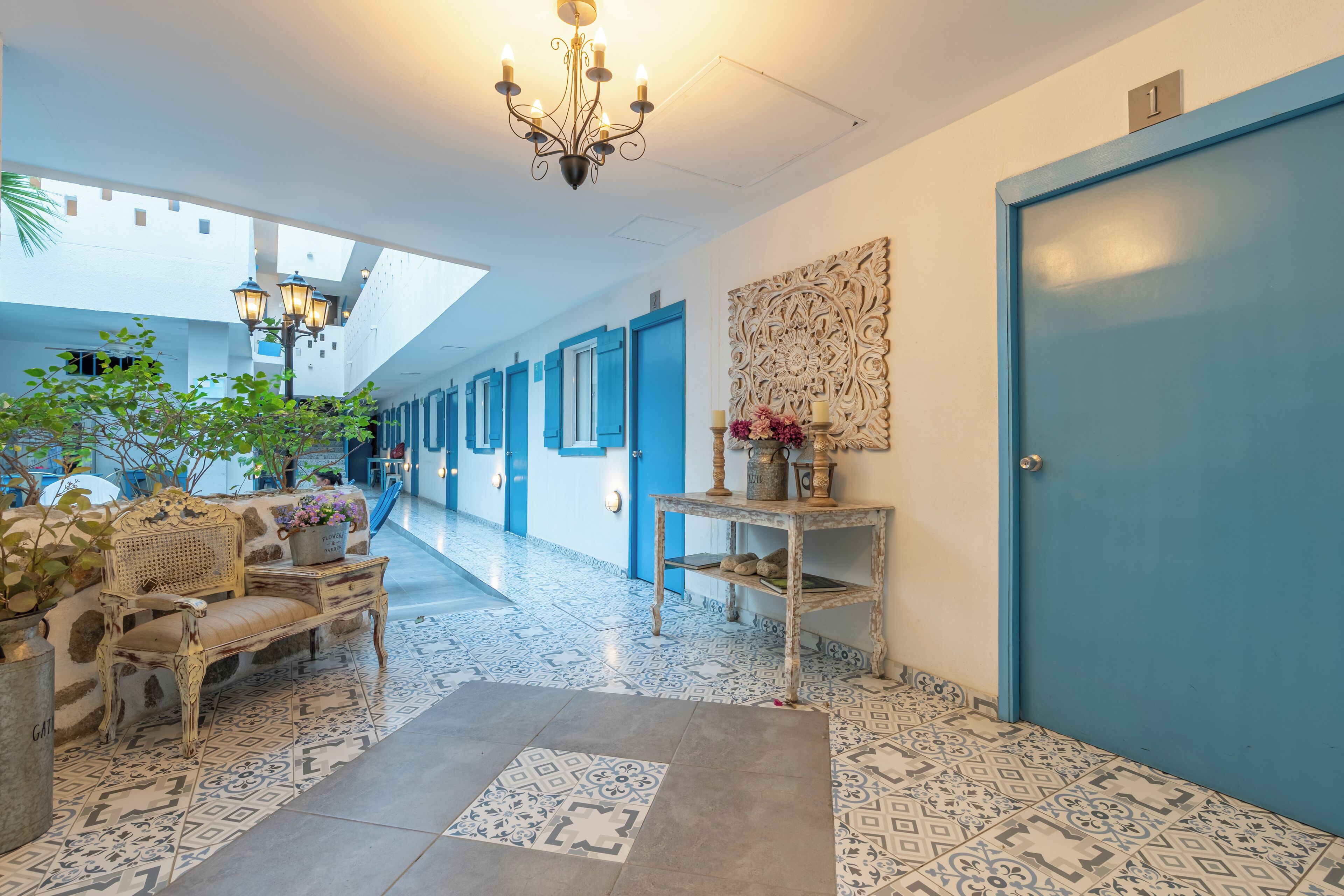 Vista frontal de la propiedad