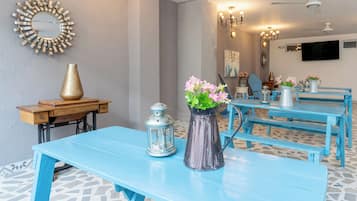 43-inch flat-screen TV with cable channels