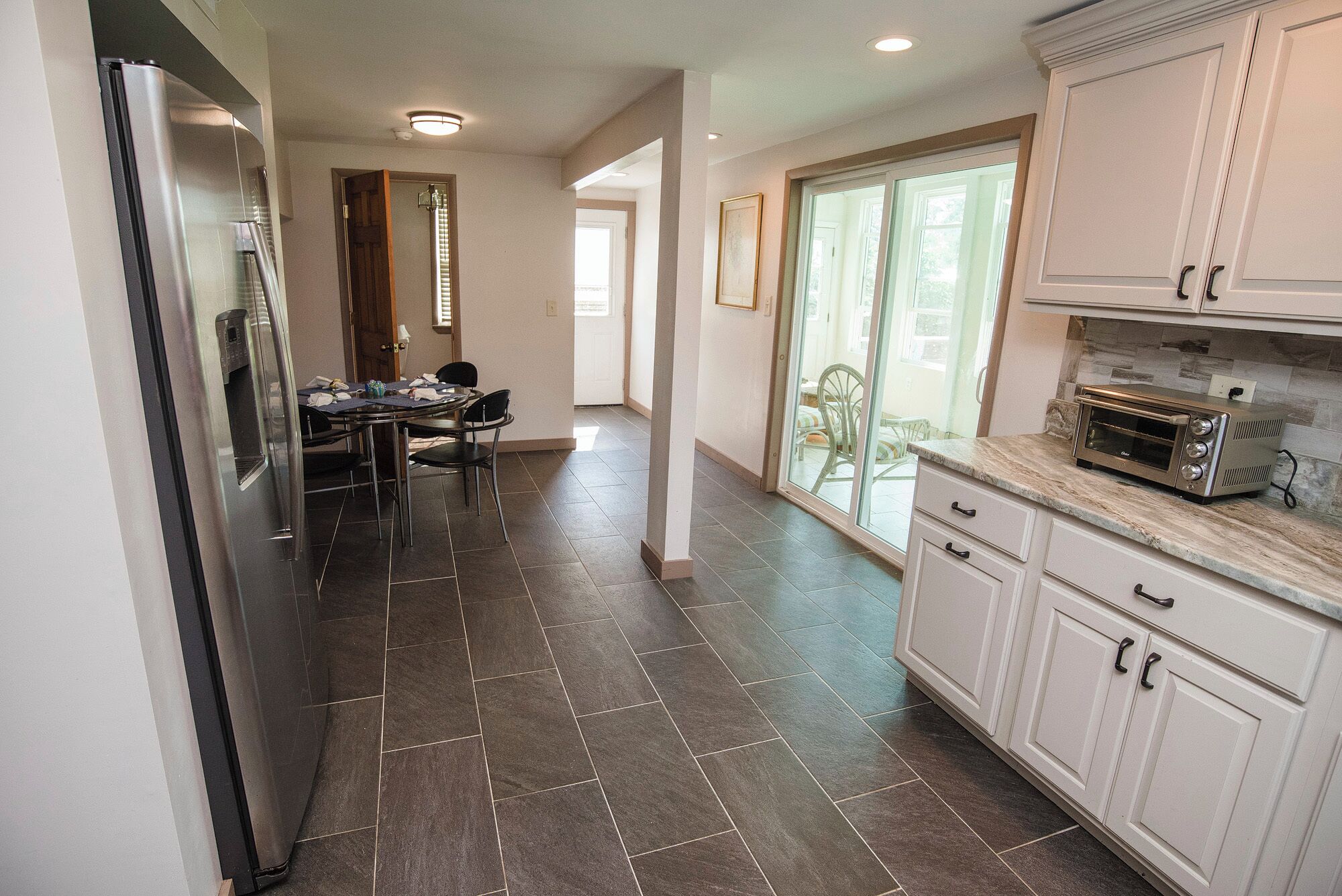 雪櫃、微波爐、焗爐、爐具