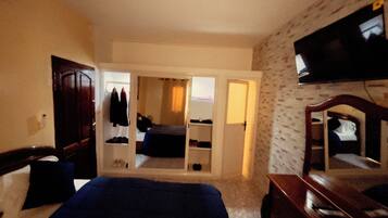 3 chambres, fer et planche Ă repasser, Wi-Fi gratuit, draps fournis