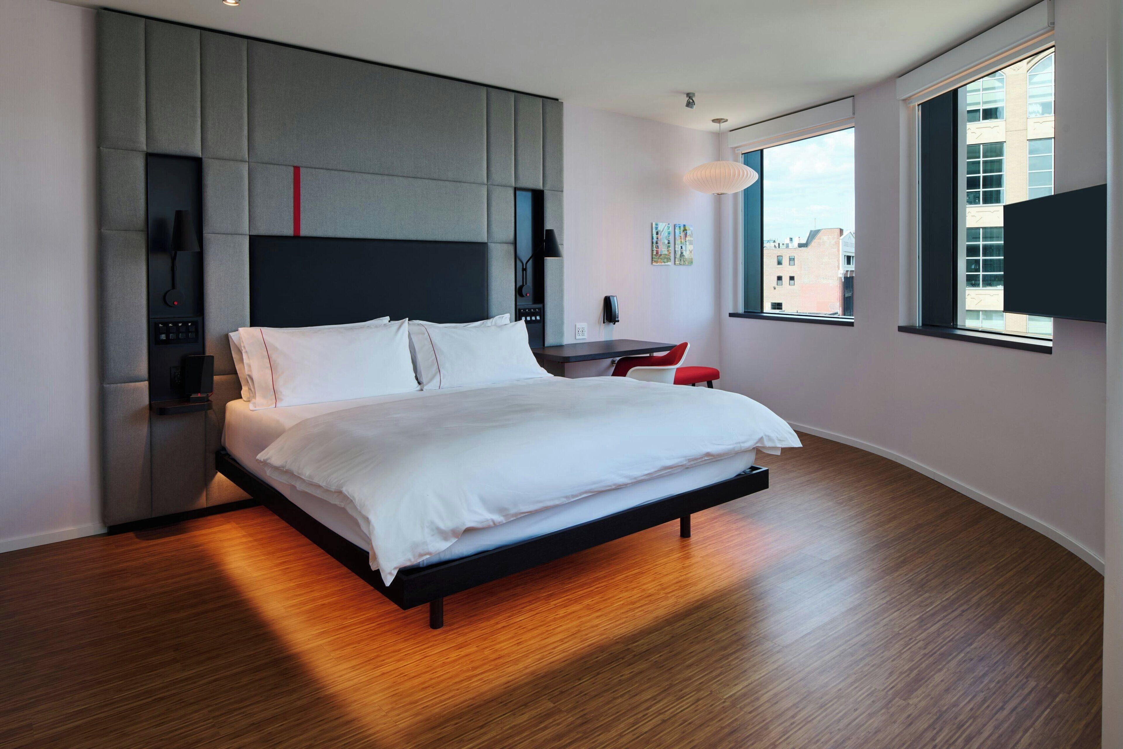 Room, 1 King Bed (Mobility Accessible, Roll-In Shower) | Premium bedding, pillowtop beds, in-room safe, desk