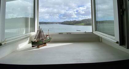 Locquénolé - maison avec vue mer