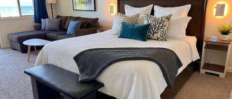 Tabla de planchar con plancha, wifi, ropa de cama