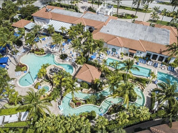 Pool - Downtown Location! Naples Bay Resort - Amenities! (Naples)