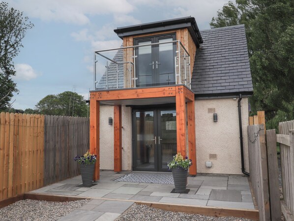 Exterior - Wee Smithy (Inverness)