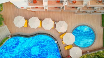 Minibar, in-room safe, individually furnished, desk