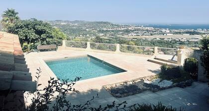 Rare pearl with pool and sea view
