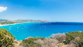 Apartment, 2 Bedrooms, Balcony | Beach